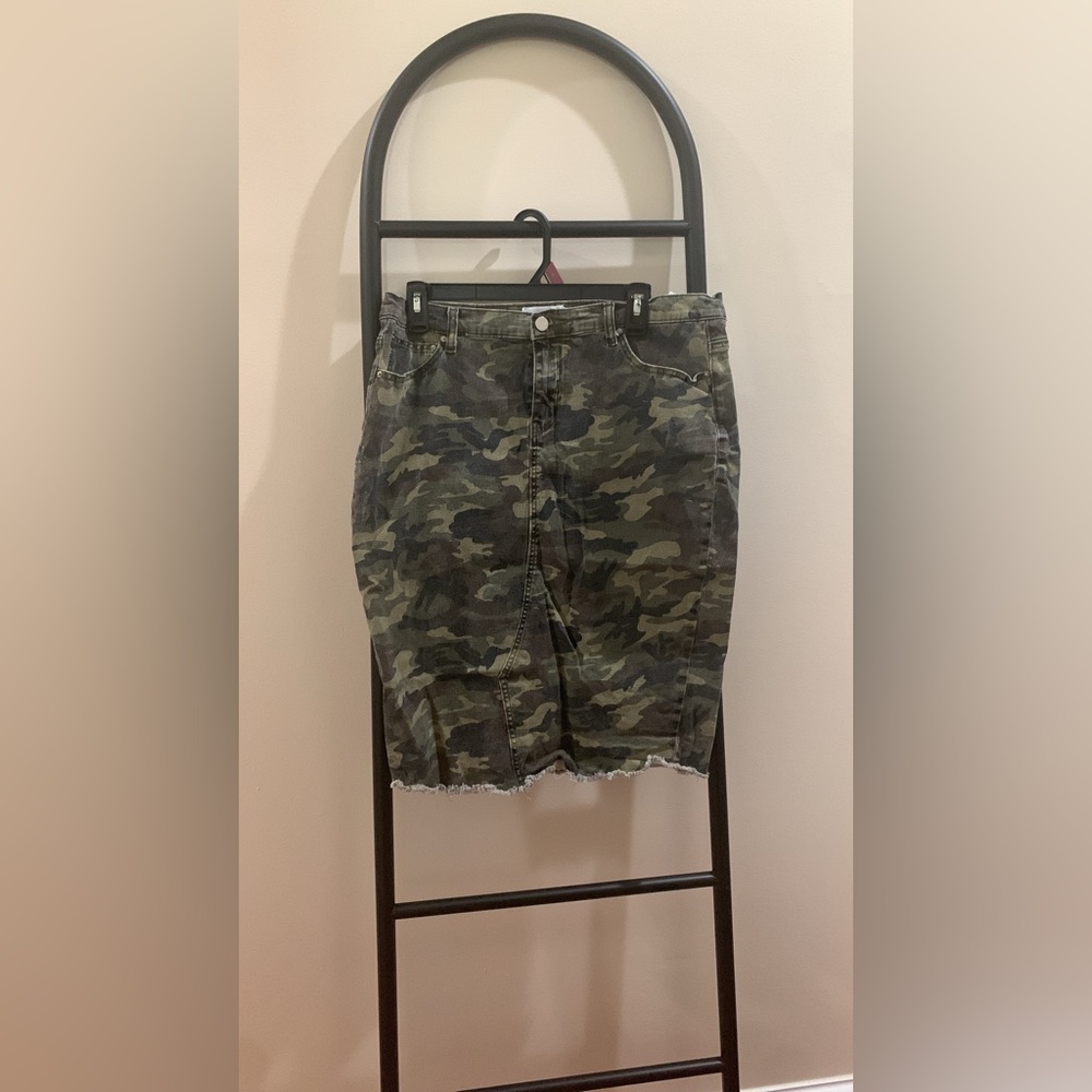 Skirted Fancy Camo Skirt